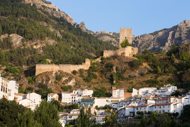 Die Burg Castillo de la Yedra