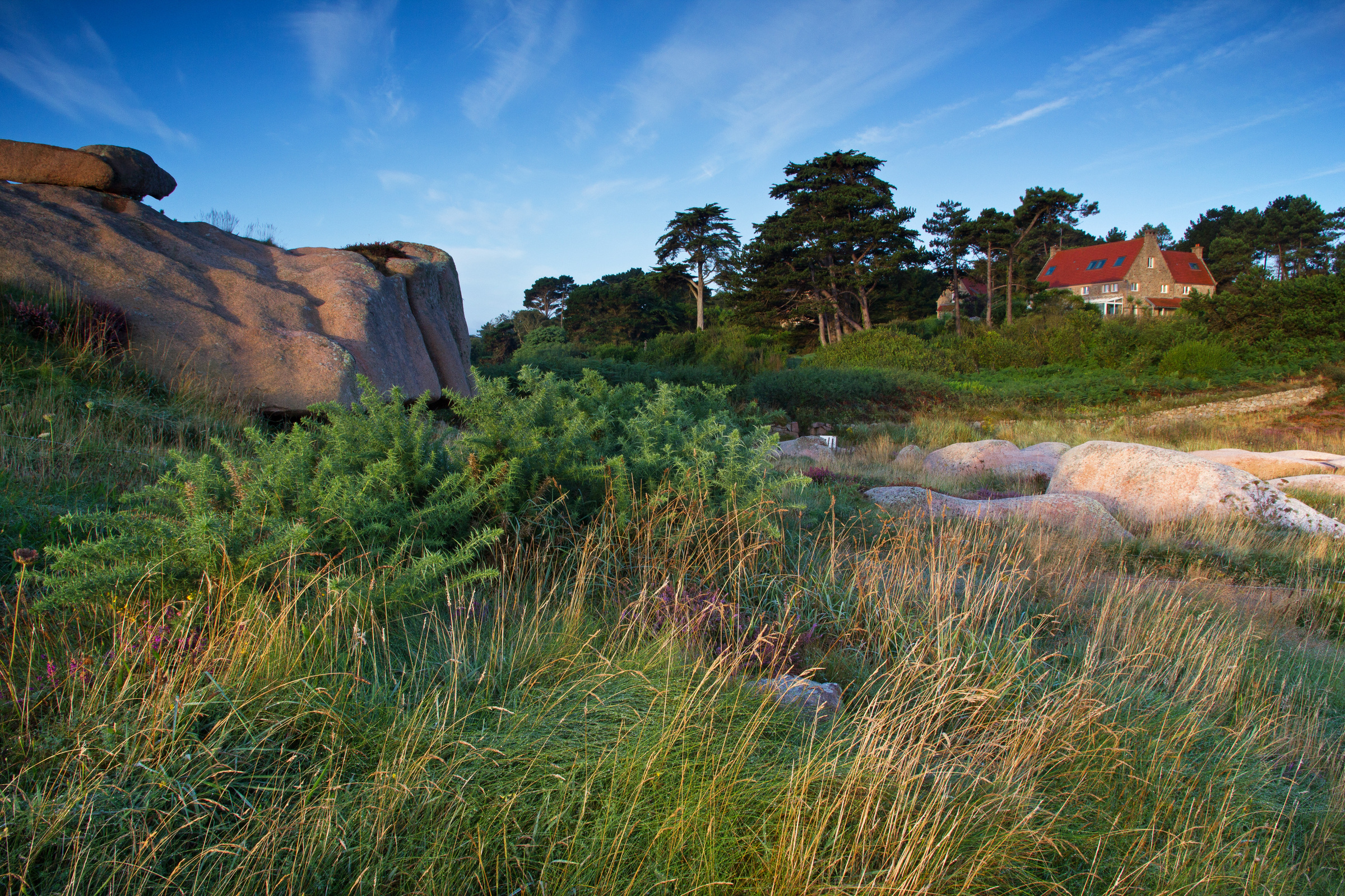 Haus an der Côte de Granit Rose