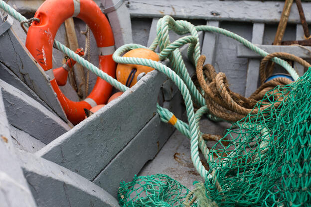 Fischerboot Deck mit Netzen