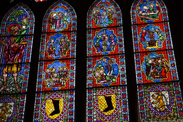Kirchenfenster in der Johanneskirche in Freiburg