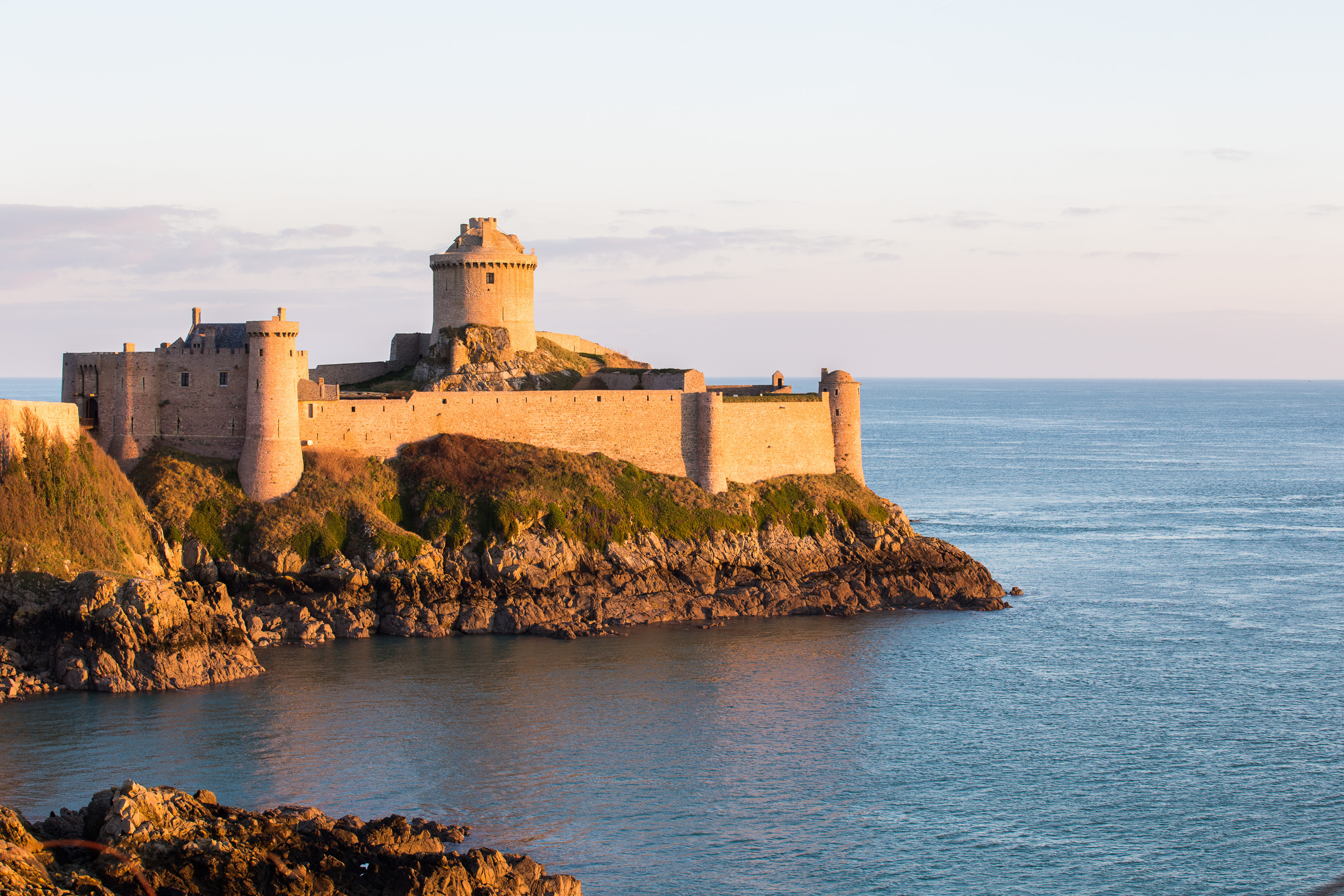 Sonnenaufgang am Fort la Latte