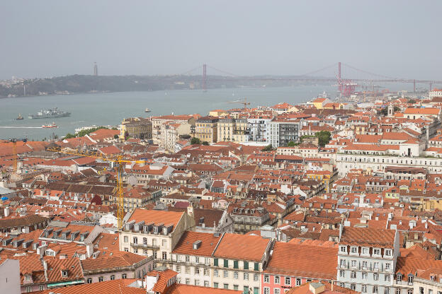Ausblick auf Lissabon und den Tejo