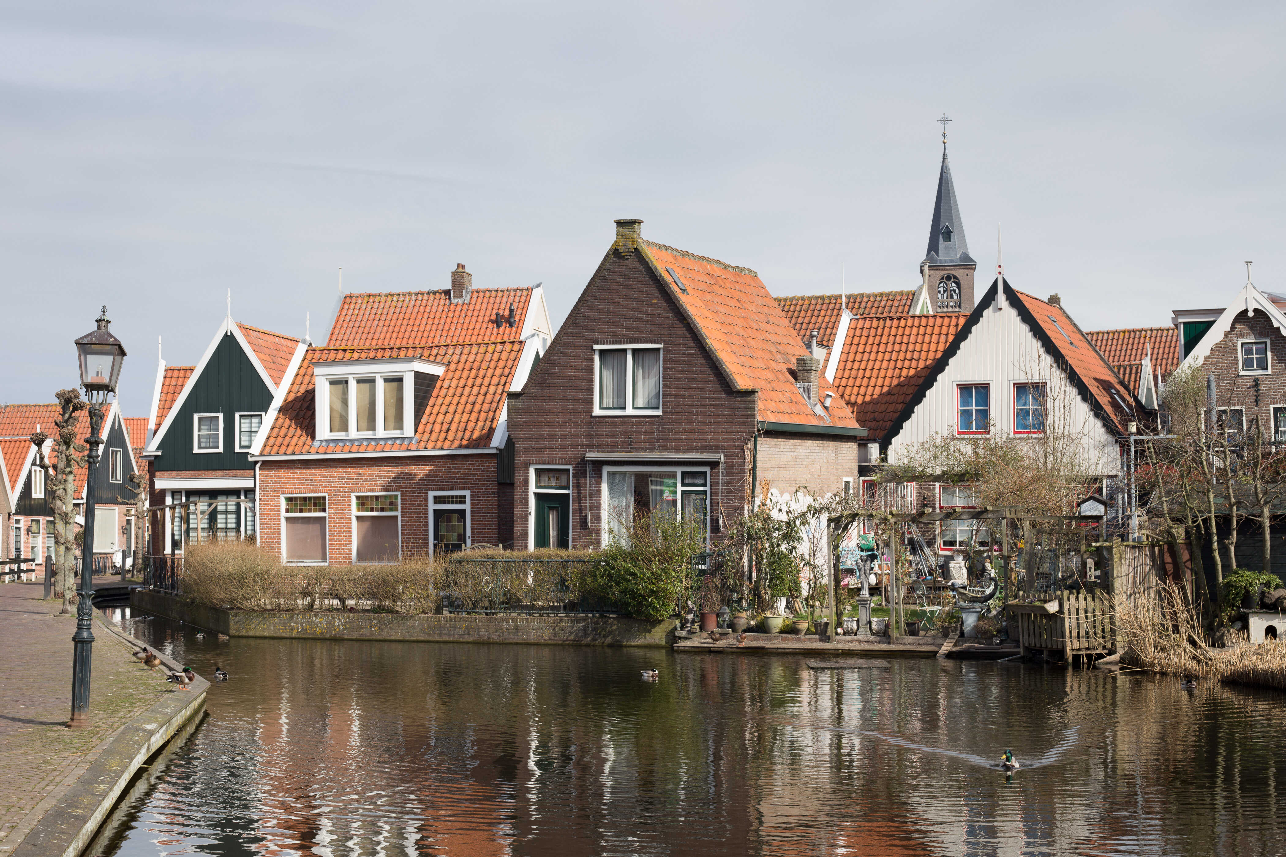 Gracht in Volendam