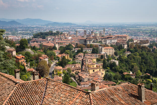 Blick über die Dächer von Bergamo