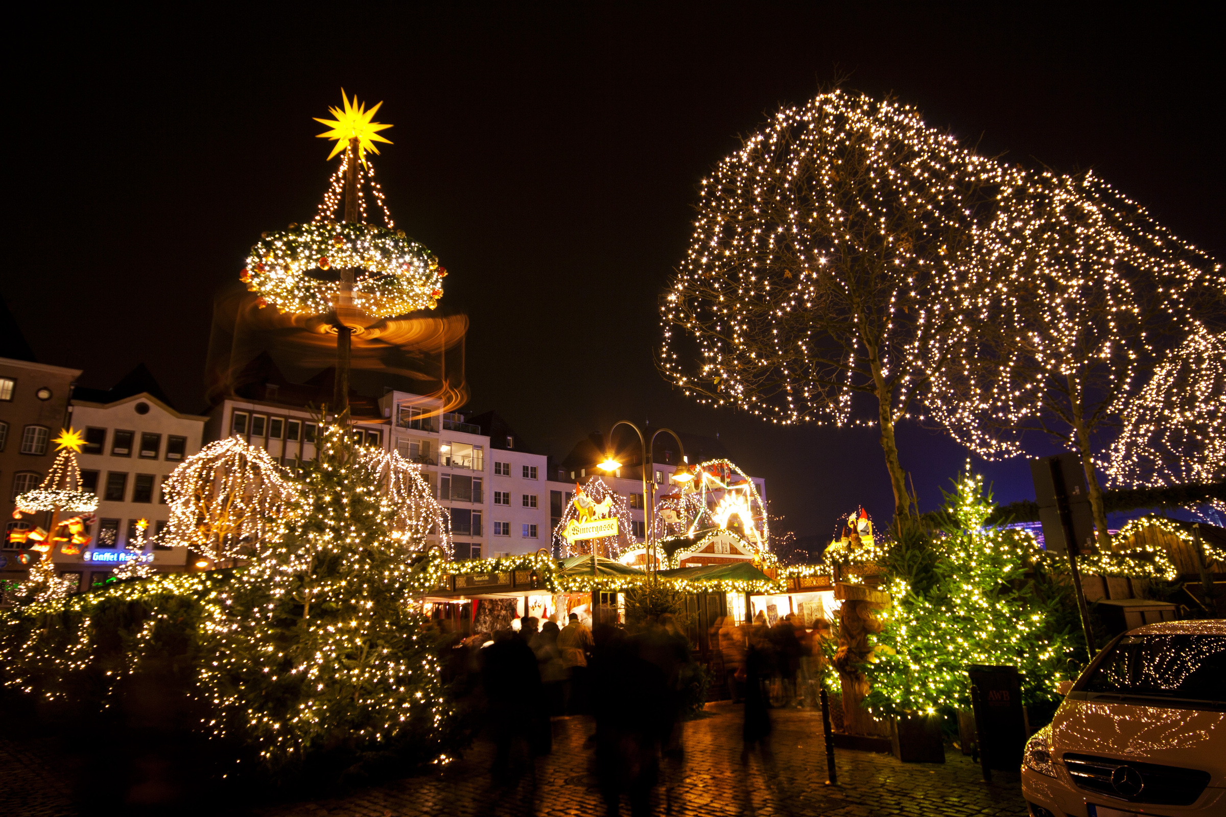 Auf dem Weg zum Weihnachtsmarkt