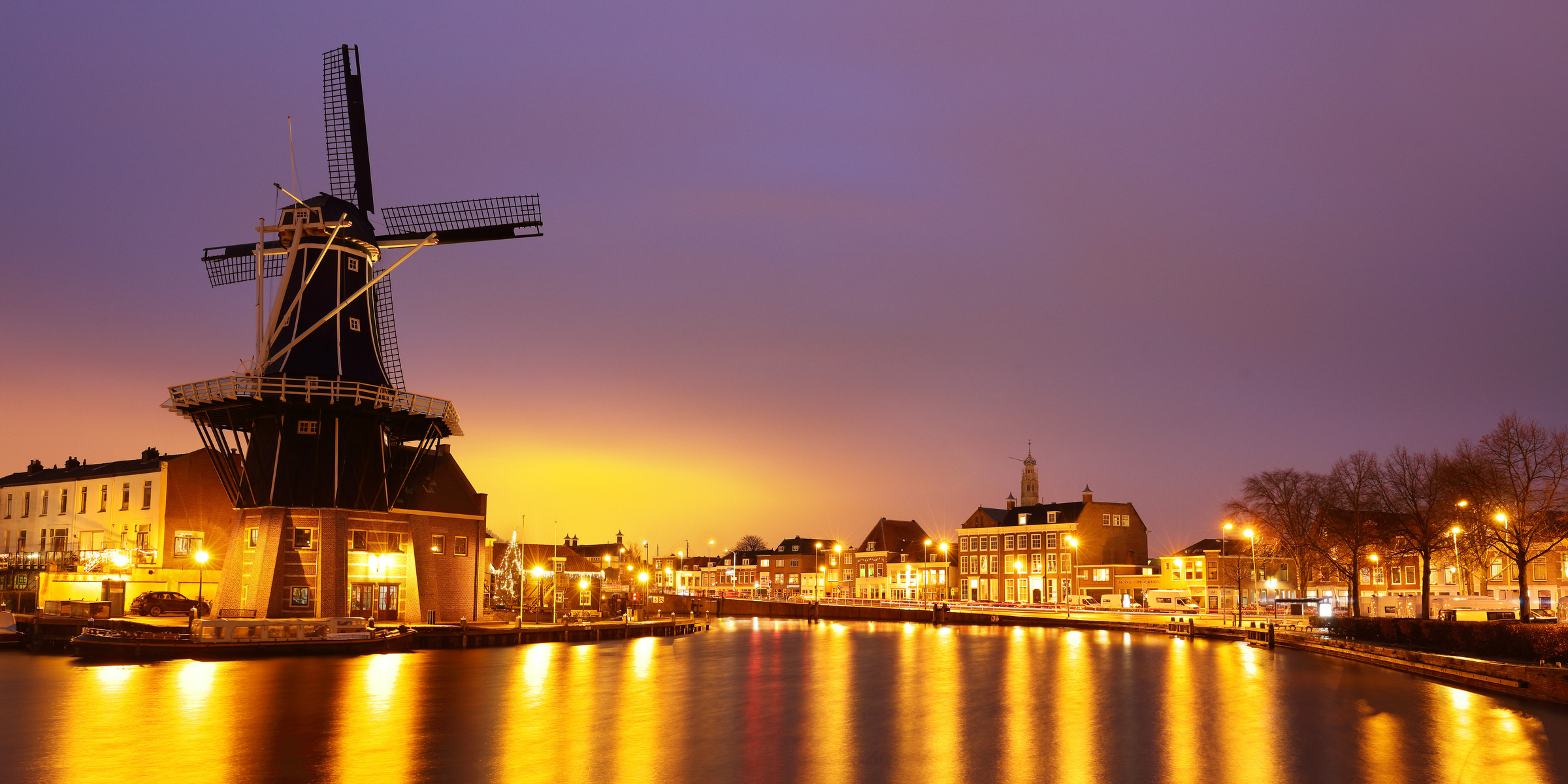 Himmel über Haarlem bei Nacht